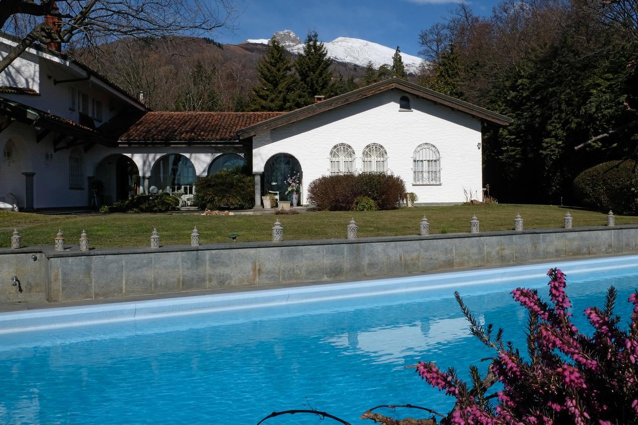 Villa La Vittoria Pollone Luaran gambar